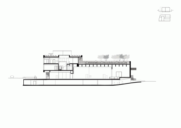 071 Laengsschnitt Saalbau