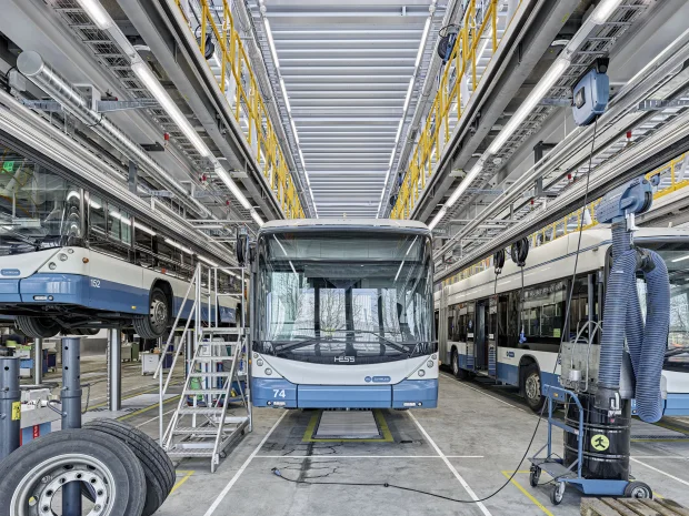 17.072.MS.frei P0003755 med