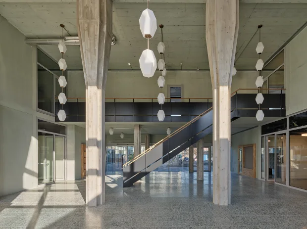 ahp0096 AIQ4 013991 J2560