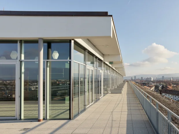 ahp0096 AIQ4 014182 J2560