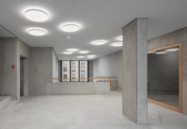 neu Holligerhof 9 Treppenhaus 001 mod
